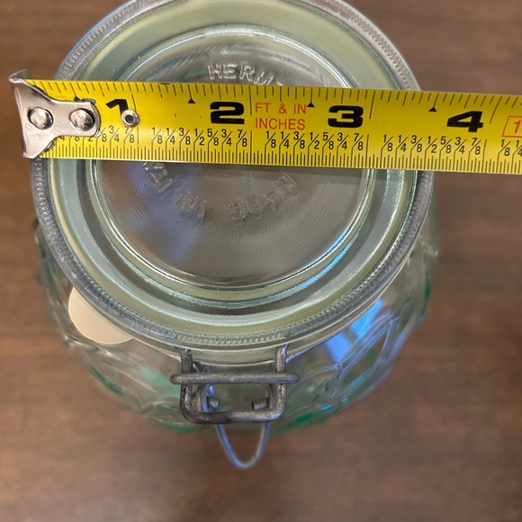 HERMETIC GREEN TINT GLASS FRUIT EMBOSSED CANISTER & WIRE BAIL LID MADE IN ITALY - Picture 9 of 9